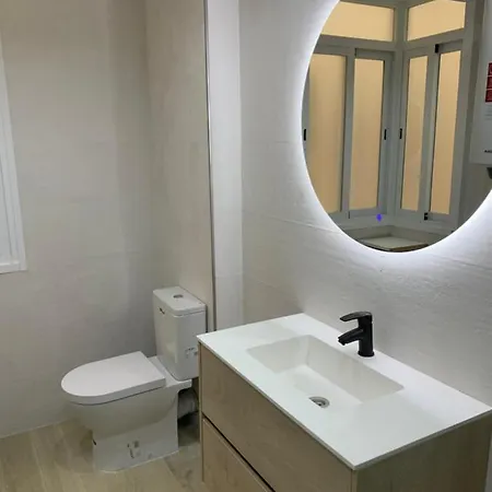 Centro Grupos Malaga Parking Gratis 3 Apartment Exterior photo